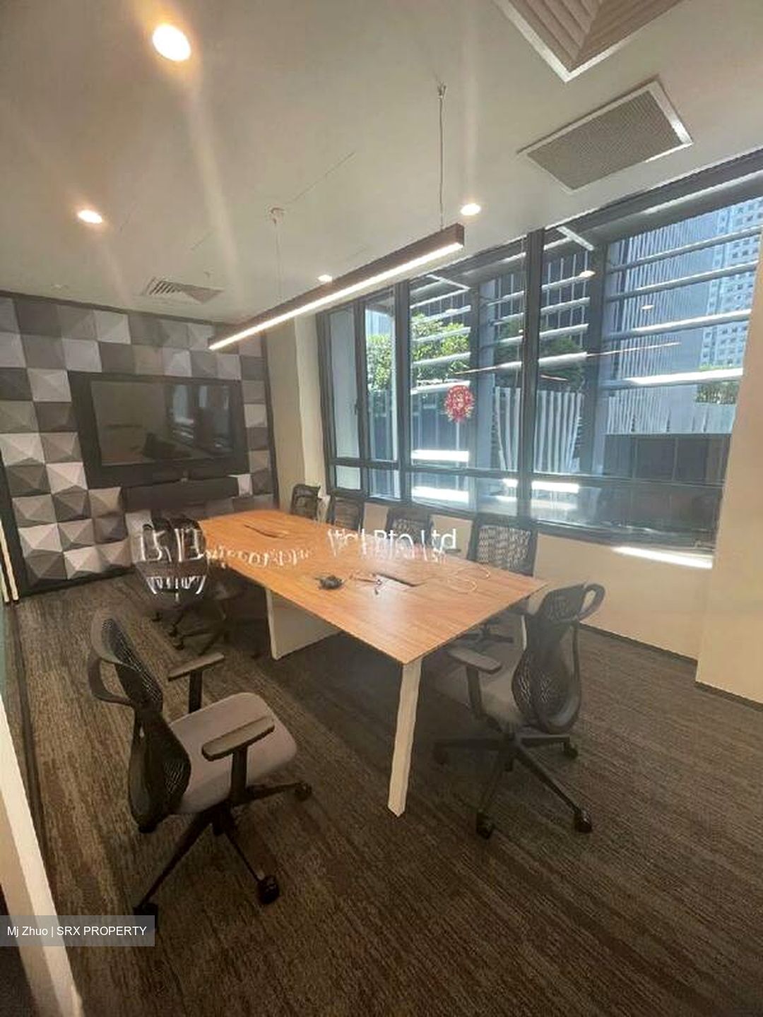 Tung Centre (D1), Office #496084841